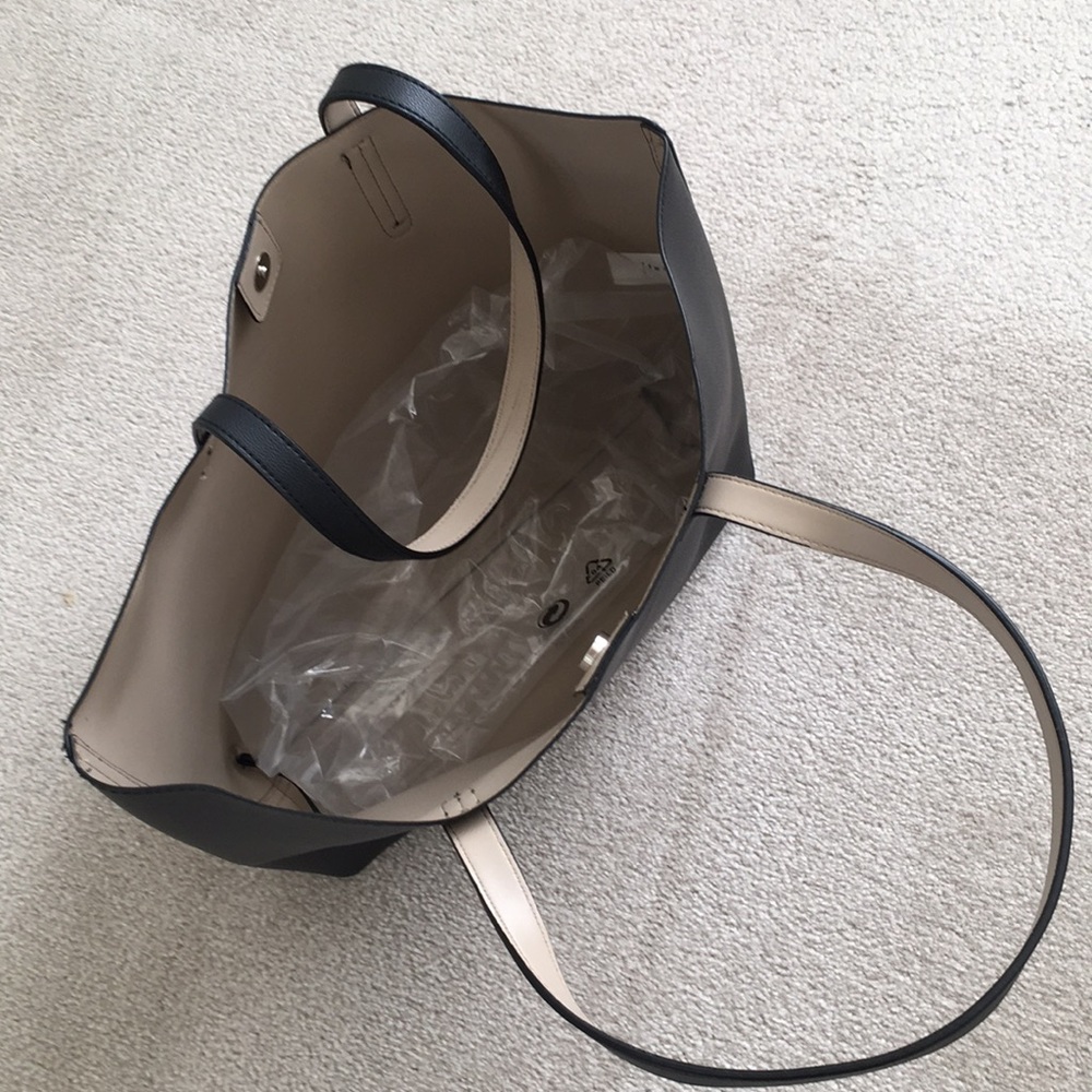 NWT Black Tote Bag - Picture 2 of 4